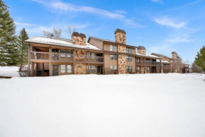 Wolf Creek Lodge Condo in Eden, UT - Relaxing Mountain Retreat